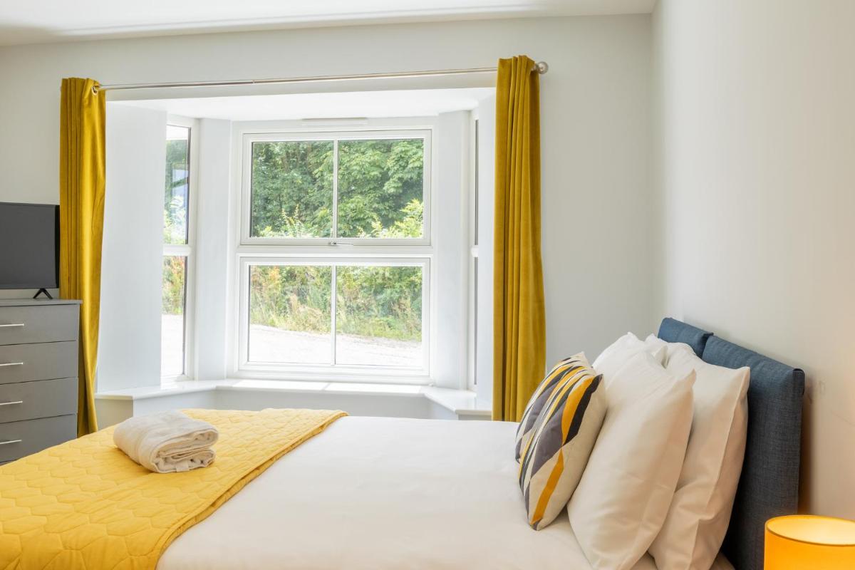 The Orchard - Spacious 5 Bed - Housity