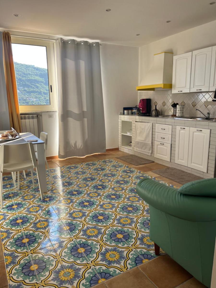 Sirenai Apartment - Housity