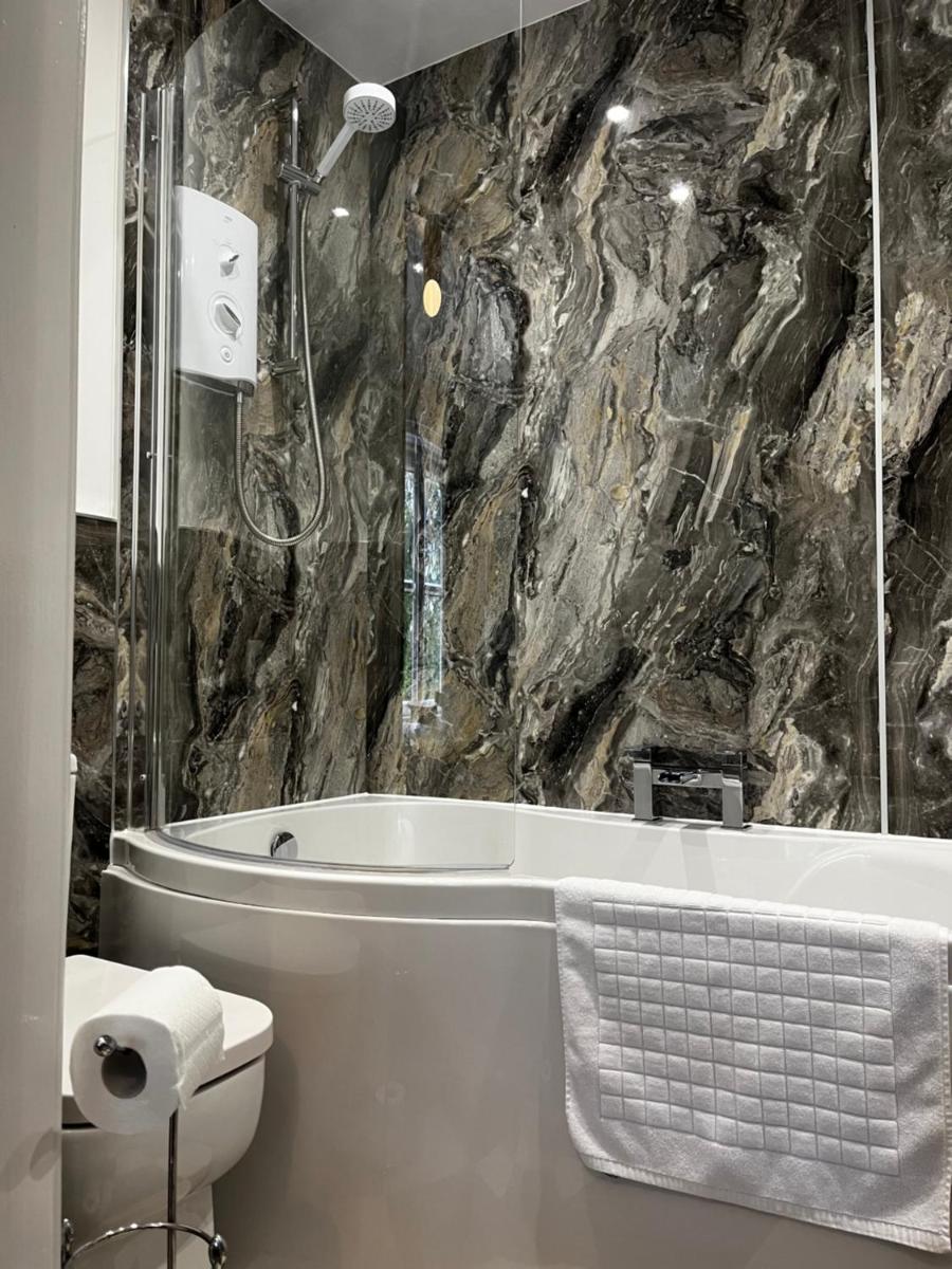 Norwood Guesthouse-Loch Lomond - Housity