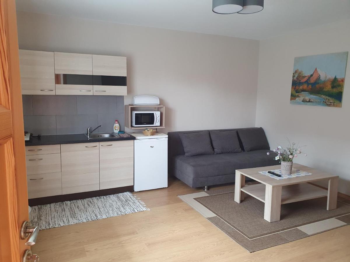 Privat Bartky - Housity