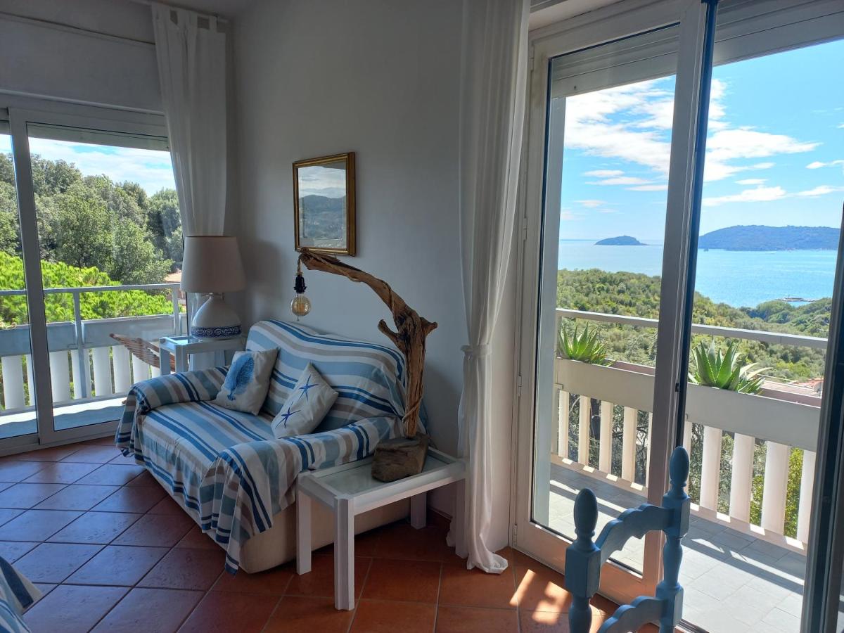 vista sul blu ,Baia Blu, Lerici - Housity