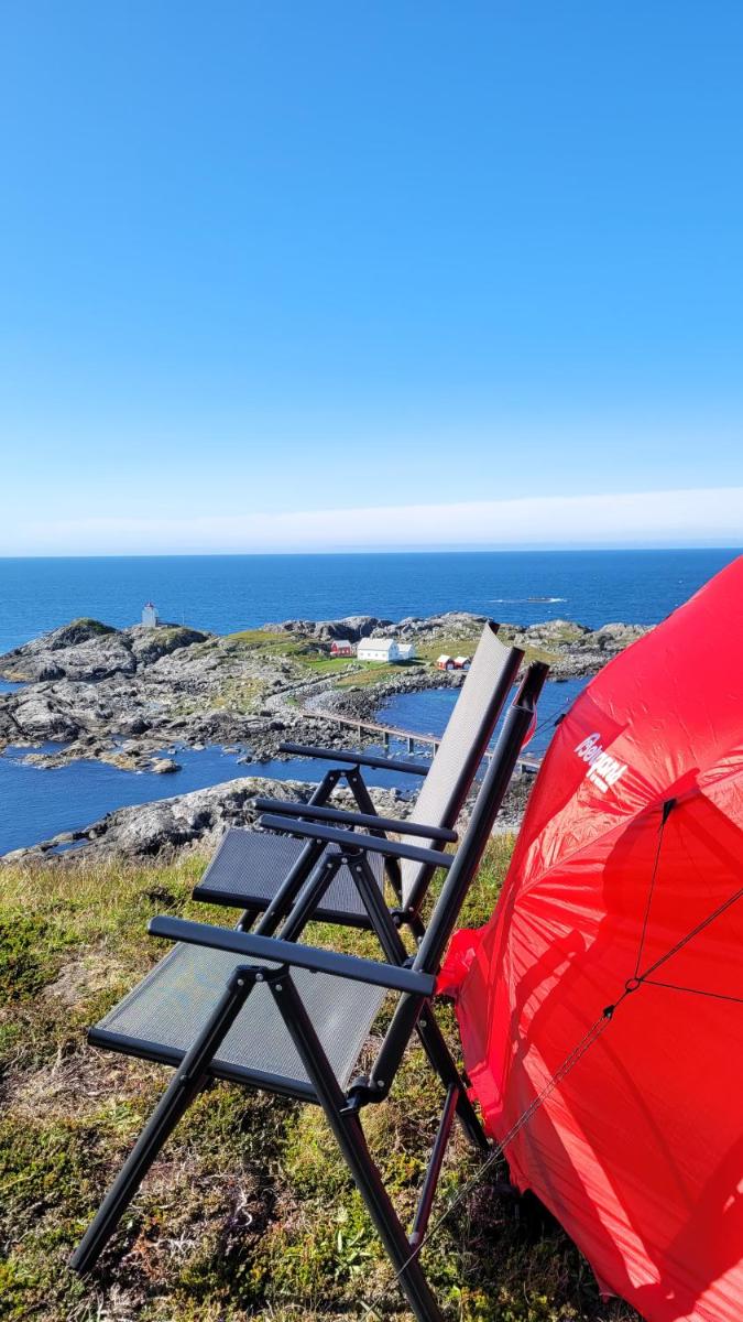 Haramsøy One Night Glamping- Island Life North- overnight stay in a tent set up in nature- Perfect to get to know Norwegian Friluftsliv- Enjoy a little glamorous adventure - Housity