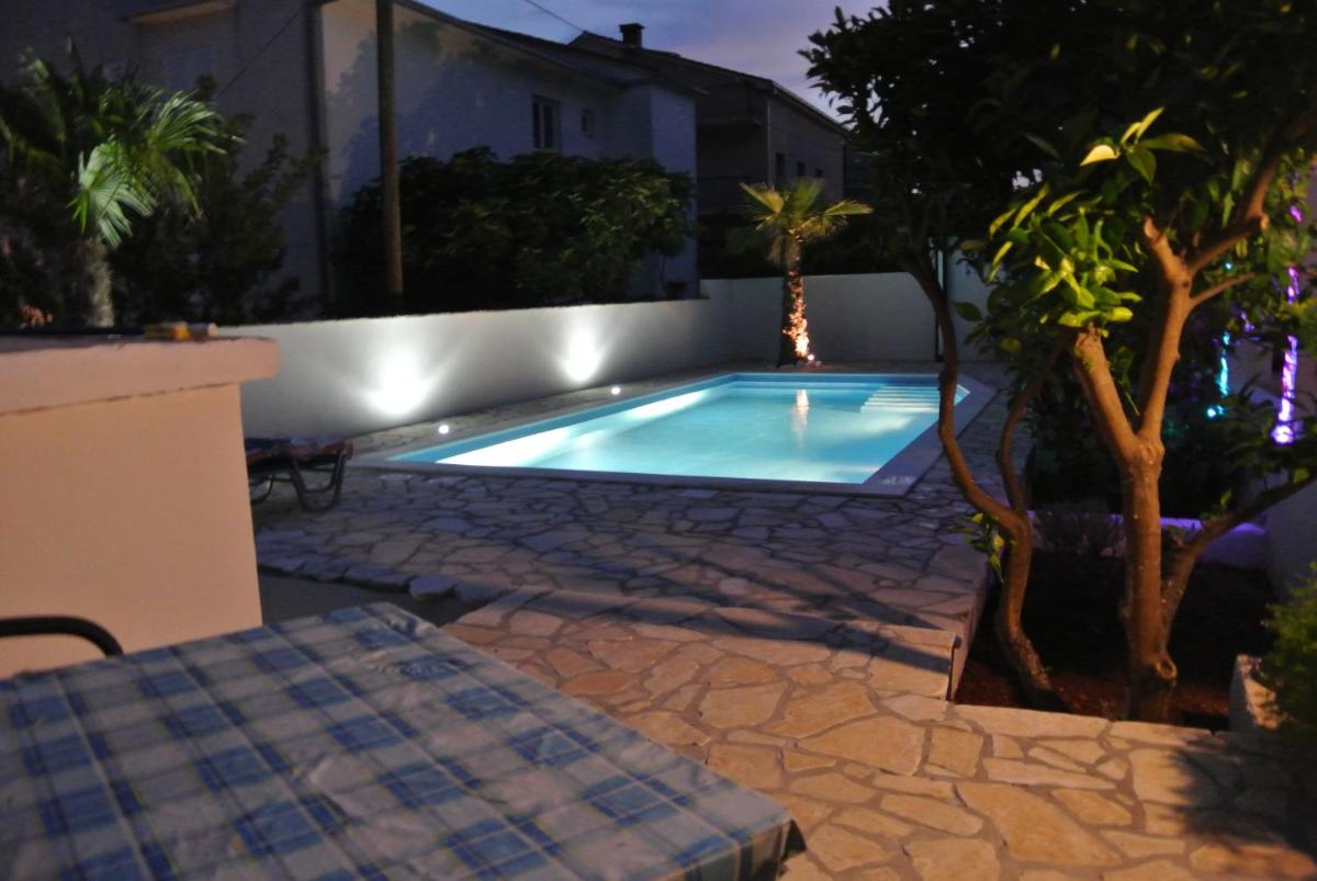Apartments Priko - Housity