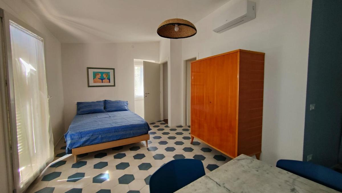 La Grigua blu - Housity