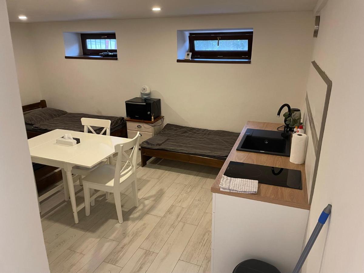 Apartmán nad Bazilikou 2 - Housity