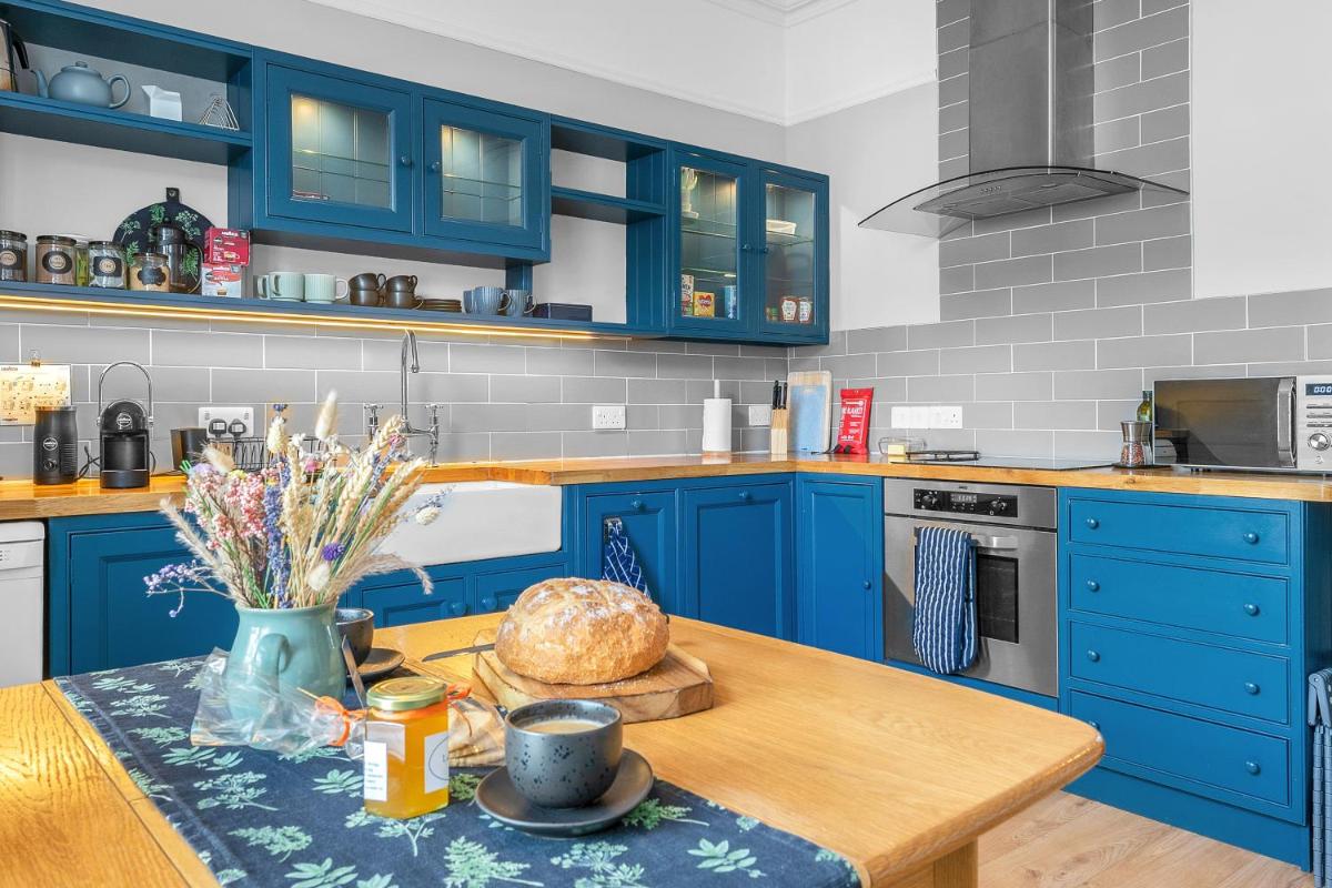 Beeswing, a Victorian Gem in Biggar - Housity