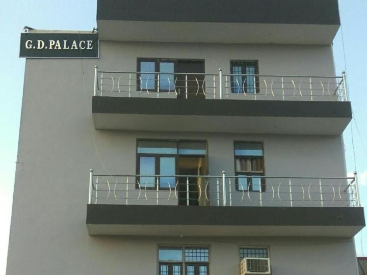 Hotel GDPALACE - Housity