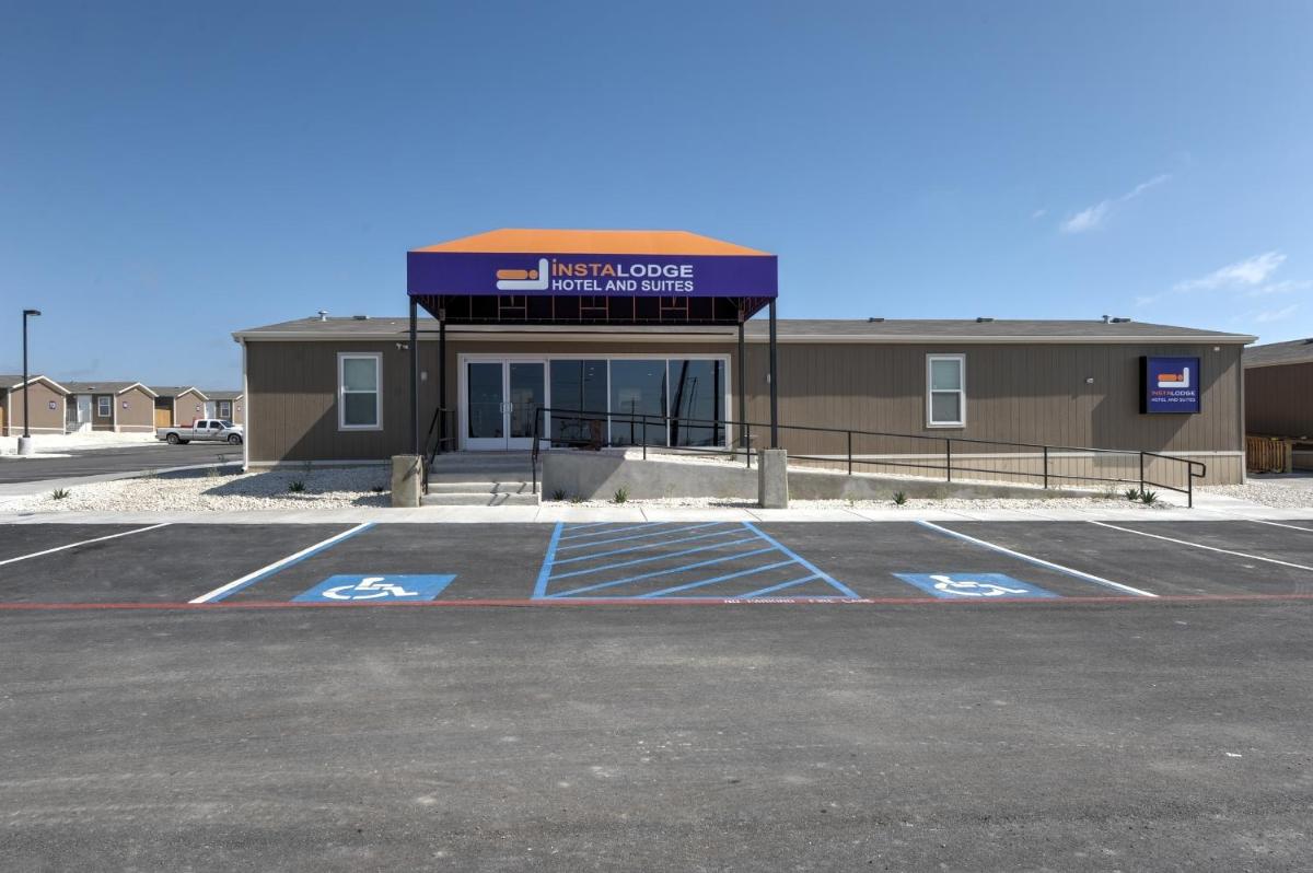 Instalodge Hotel and Suites Karnes City - Housity