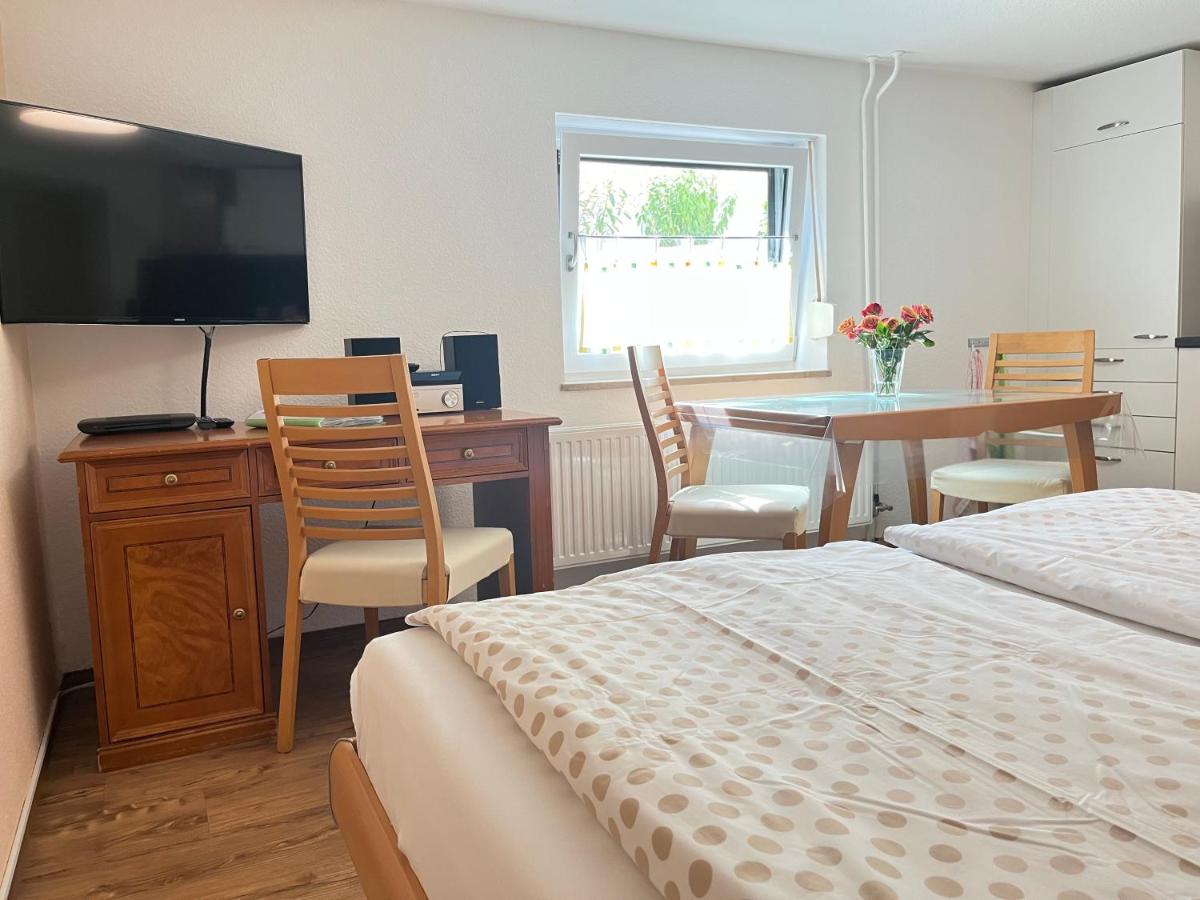 Appartement Am Straßland - Housity