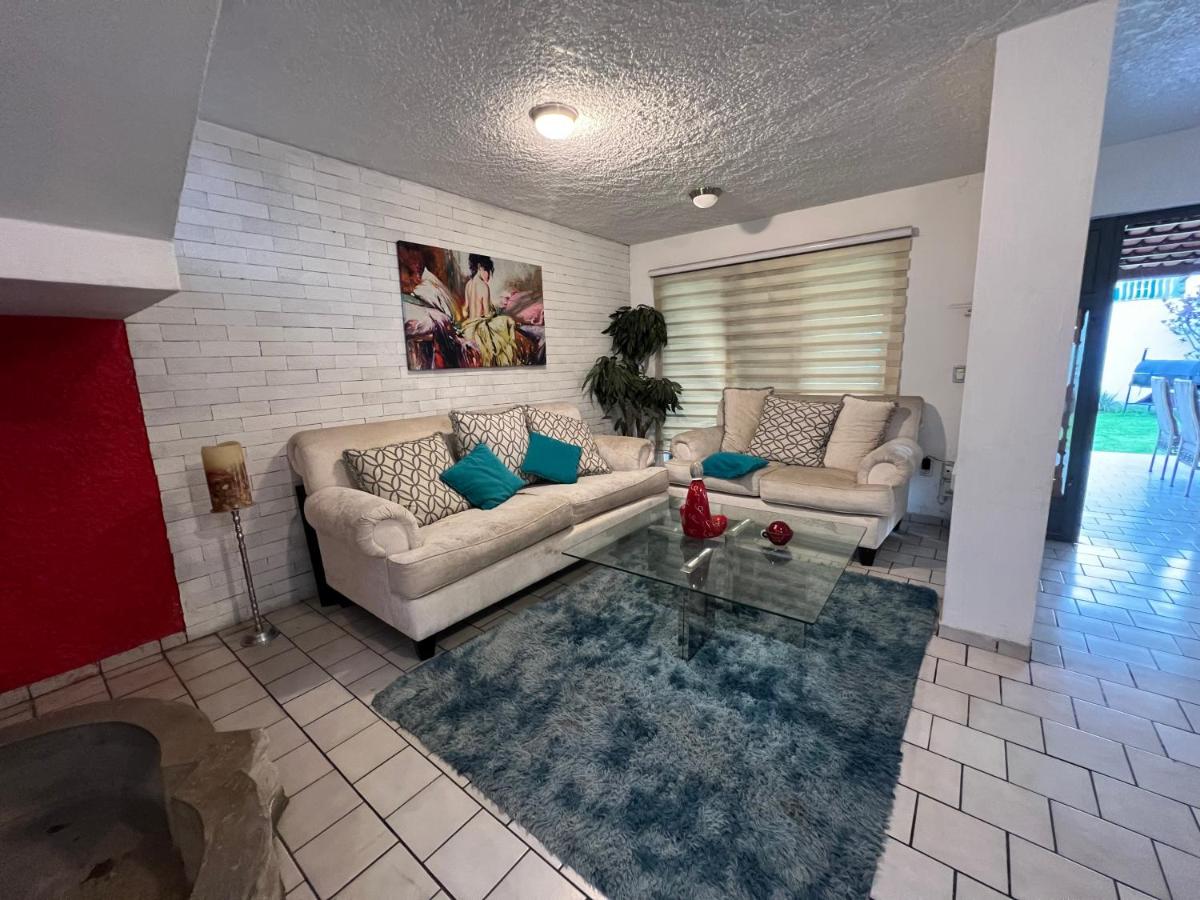 Casa con Alberca - Housity