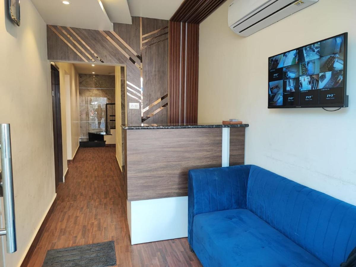 Suitetrails - Sun Moon Residency and Apartments, Hotels in Rohini