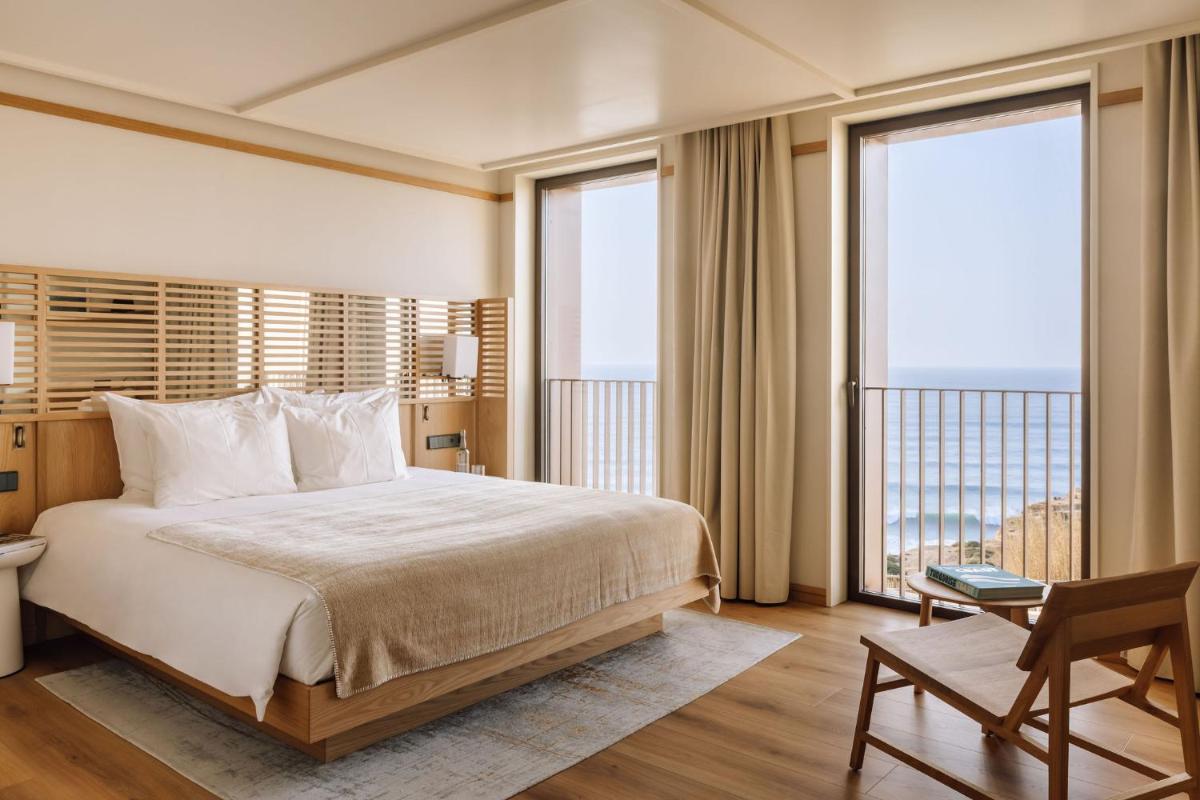 Uma cama ou camas num quarto em Aethos Ericeira