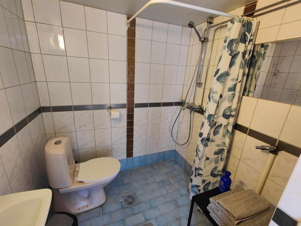 Yrjänäntie Home Apartment - Housity