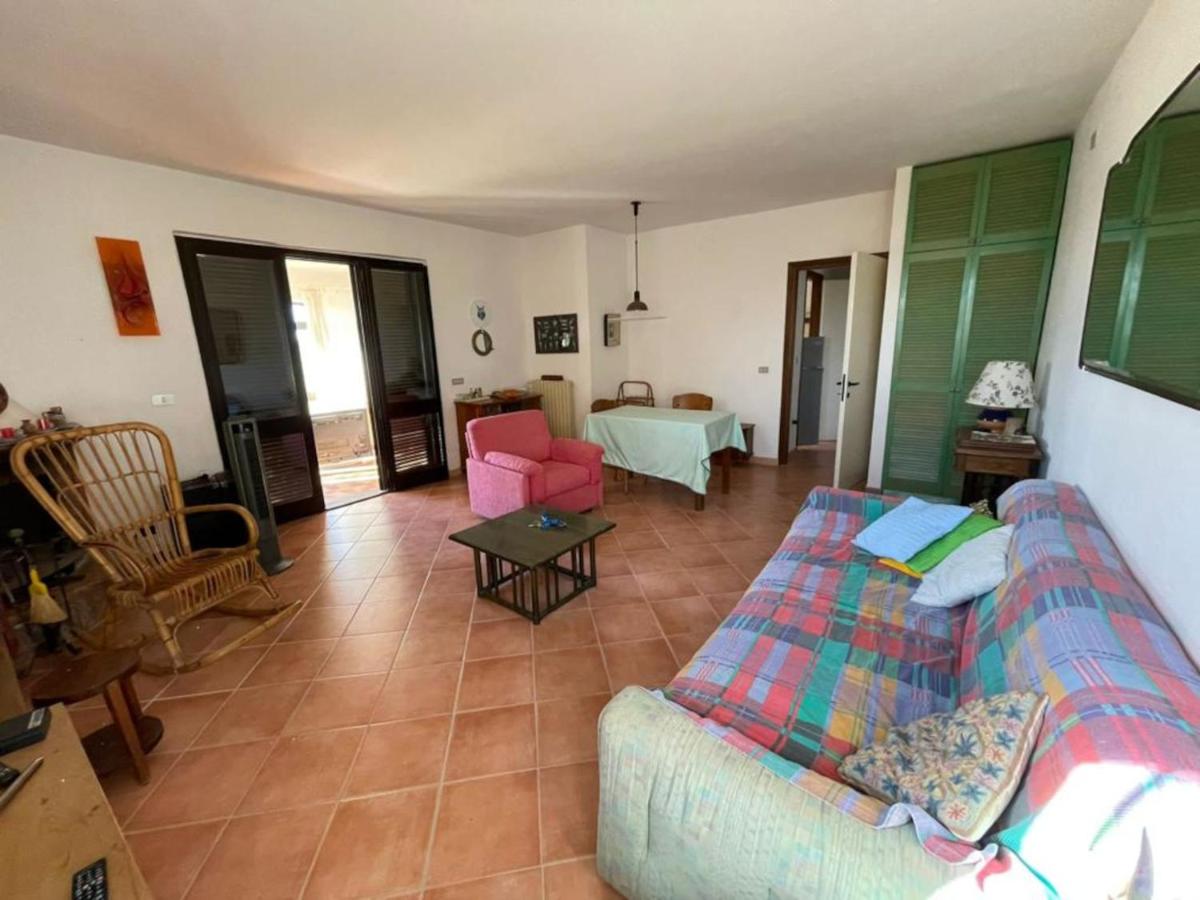 Tarquinia Lido - Villa Velca sulla spiaggia - Housity