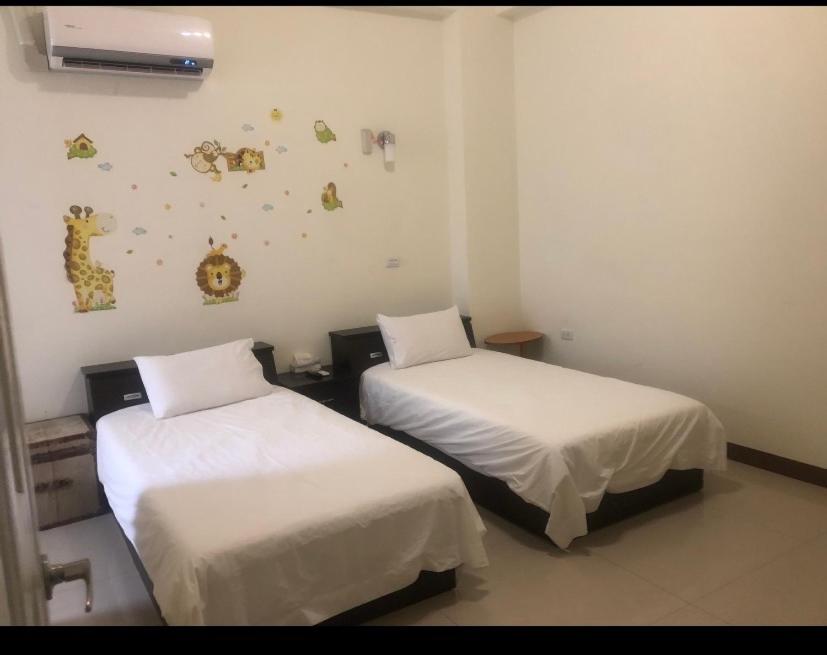 Ren Ke Guest House - Housity