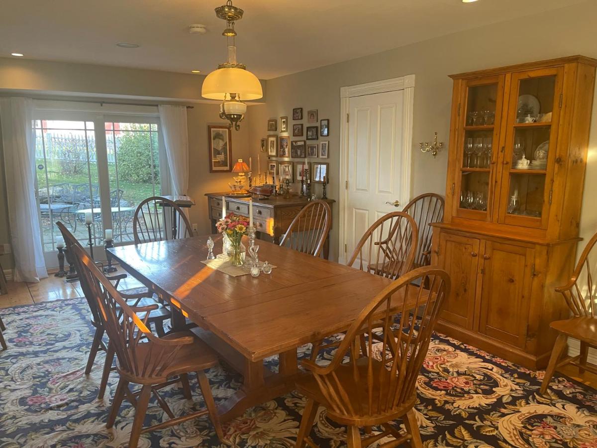Dodds Brick House Bed & Breakfast - Housity