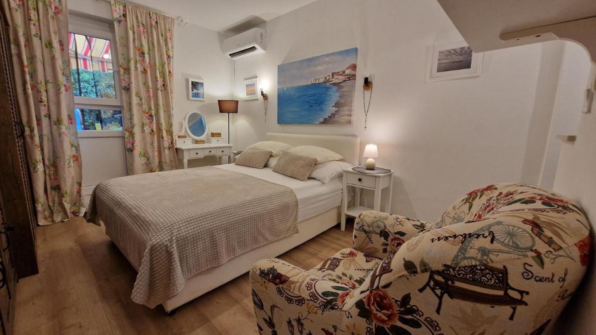 Apartment Melody - Housity