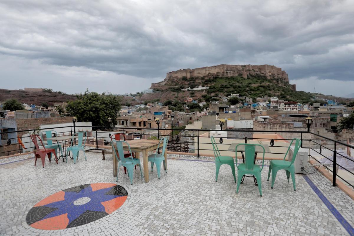 Banaji Heritage Haveli - Housity