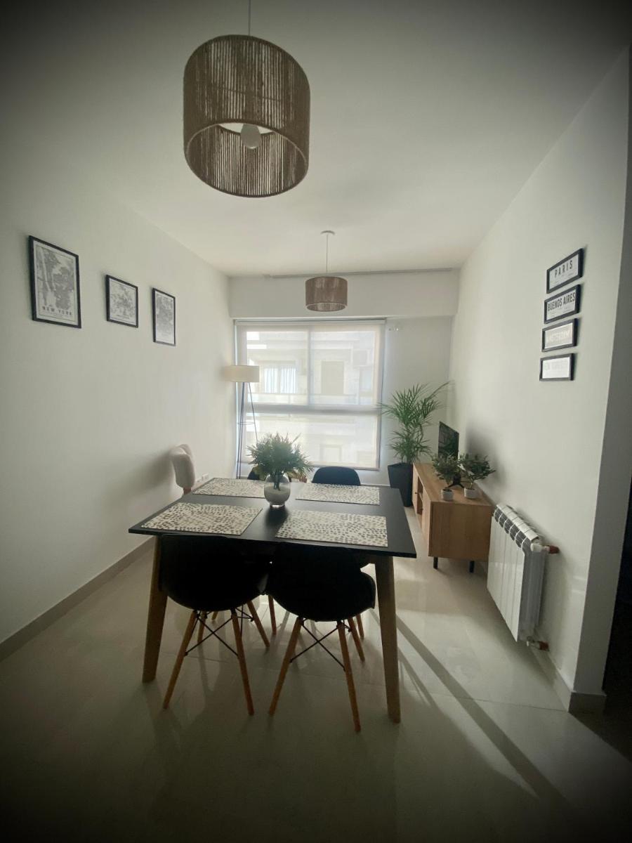 Suitetrails - Adolfo - Central Point Apartments