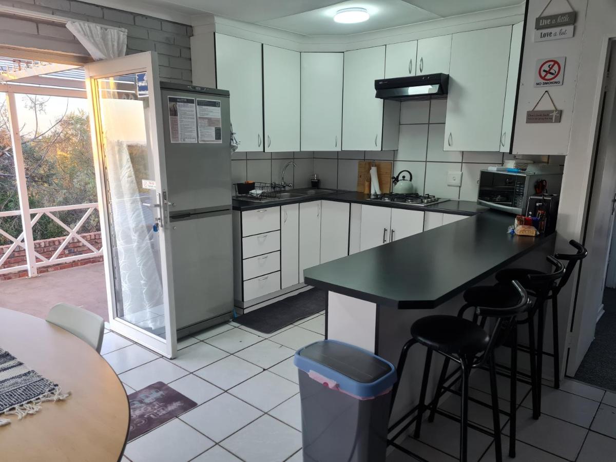 Kliprant Self-Catering Apartment - Housity