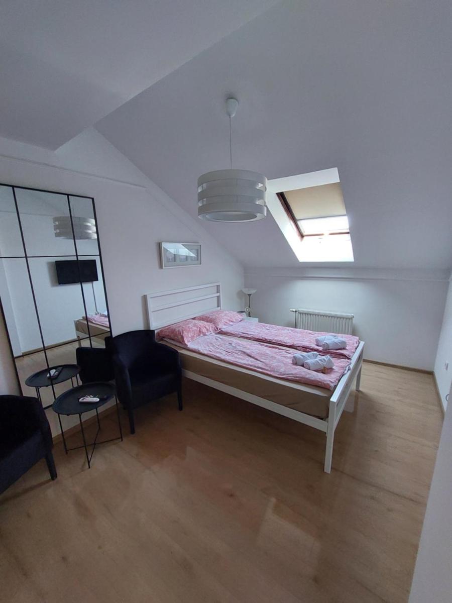 Ancora apartment 6 - Housity