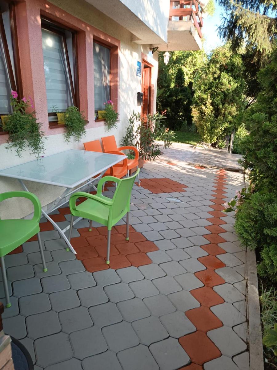 Apartment Borovi - Housity