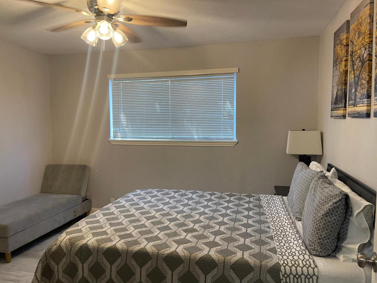 Horizon Getaway-Furnished Apartment - Housity
