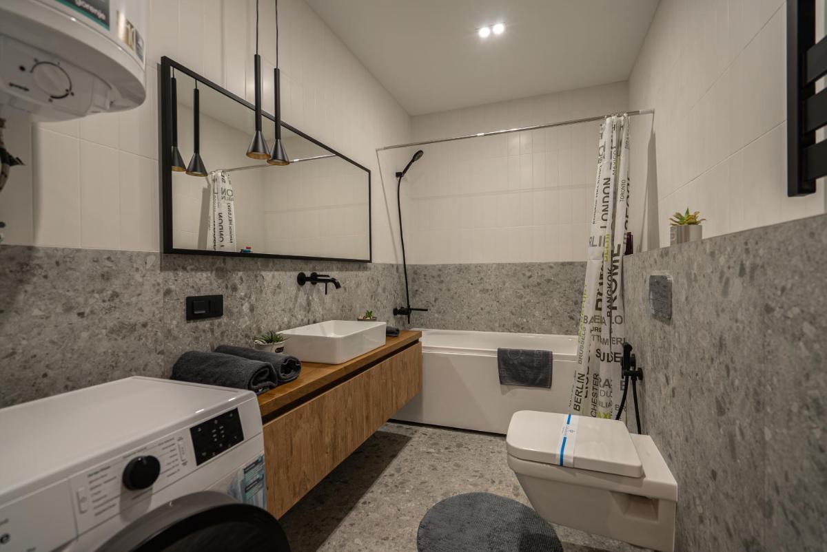 Slavutich ECOLOFT studios - Housity