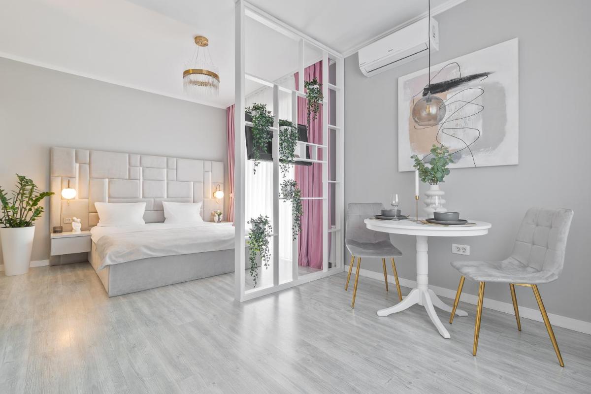 Andreea Studio - Hizvo