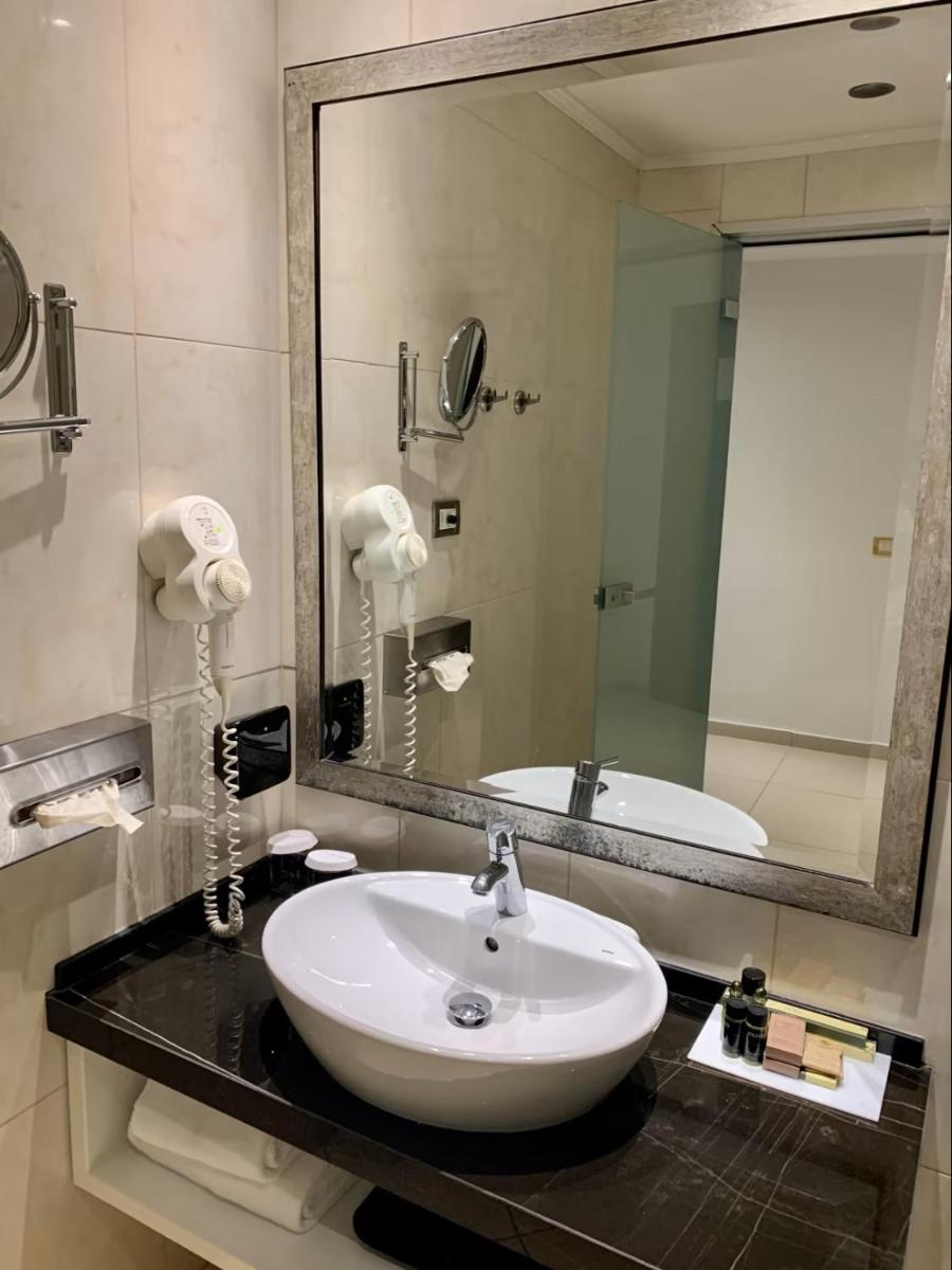 Cactus Royal Spa & Resort Adults Only - Housity