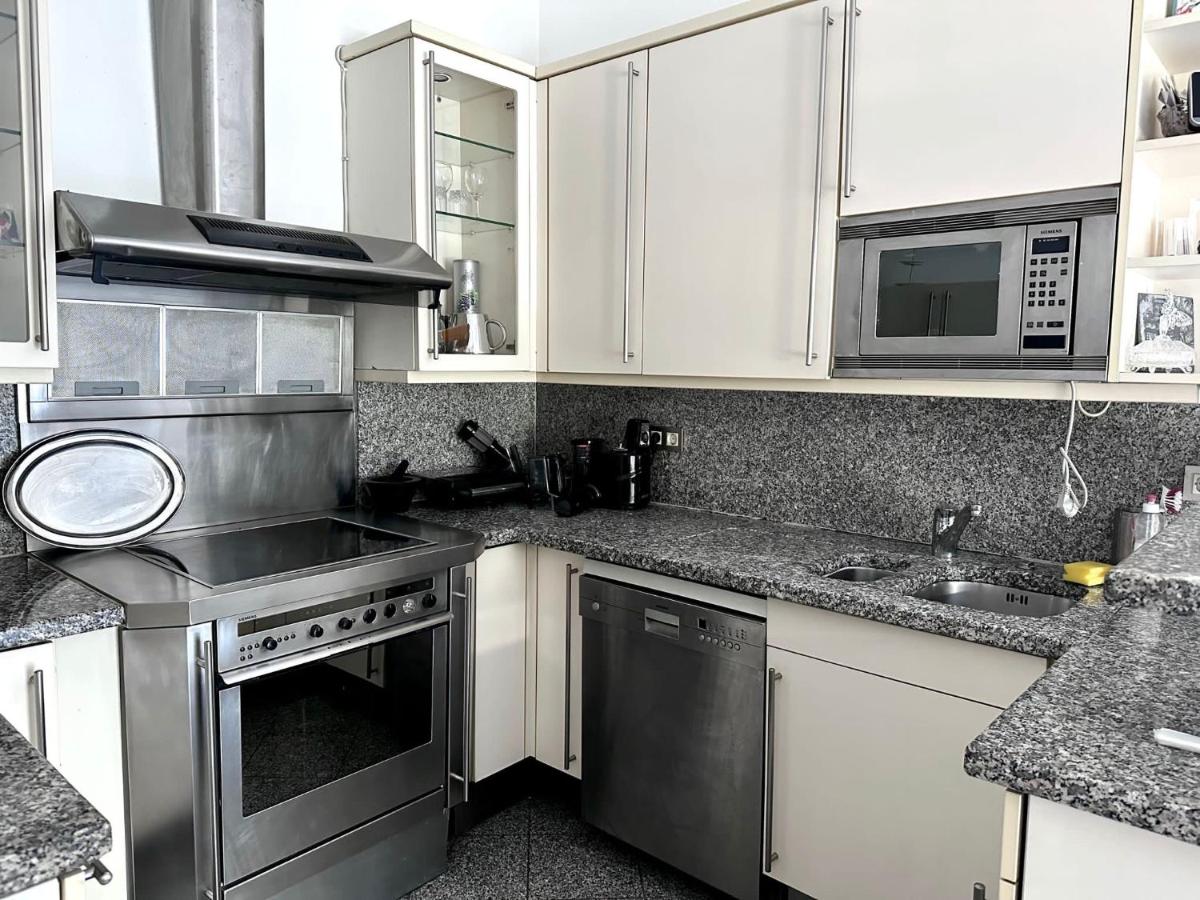 Villa Monte Carlo and Privat Beach on UNA River - Housity