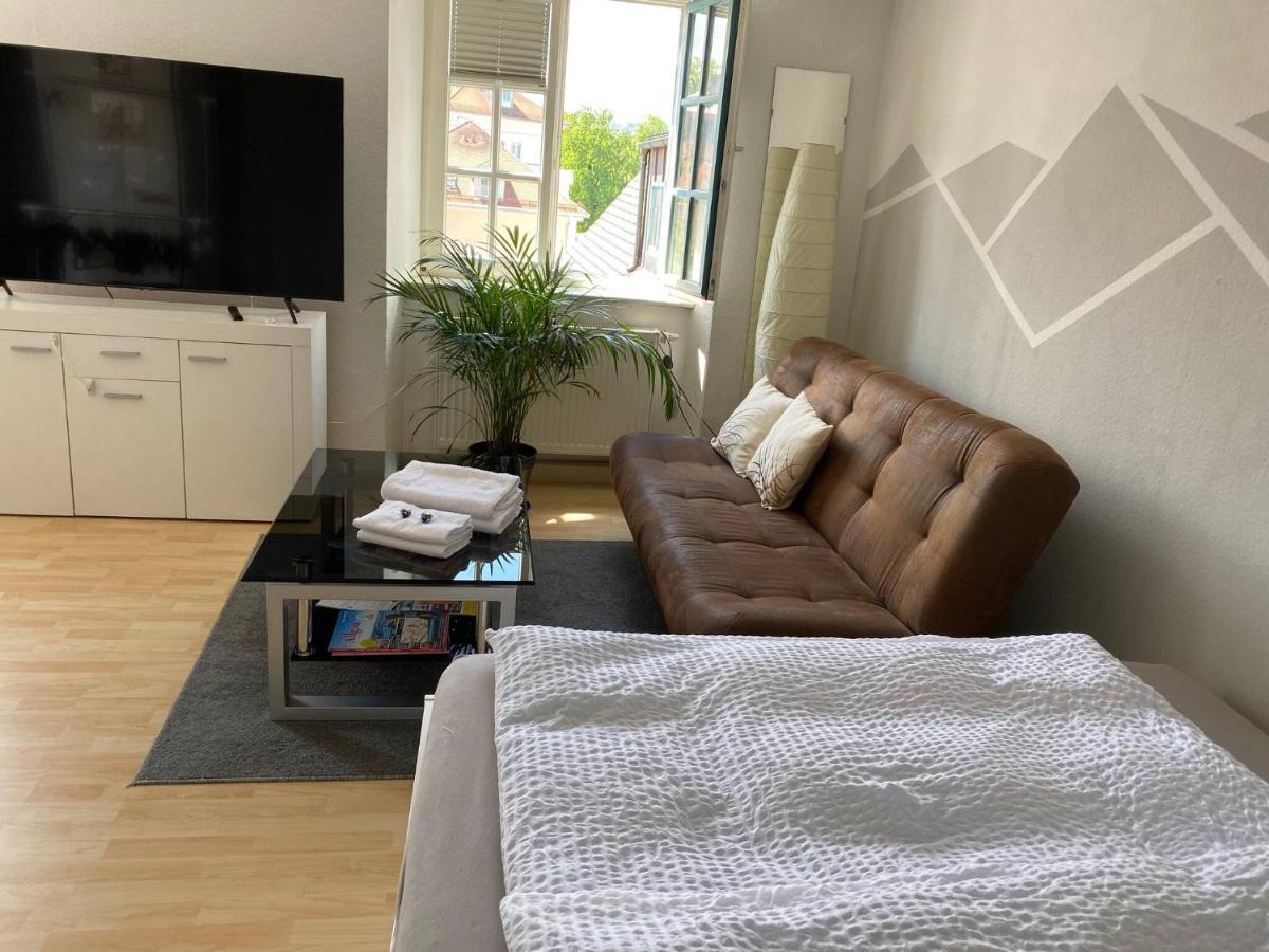 Room in Apartment - Bright room in the center of Kempten - Housity