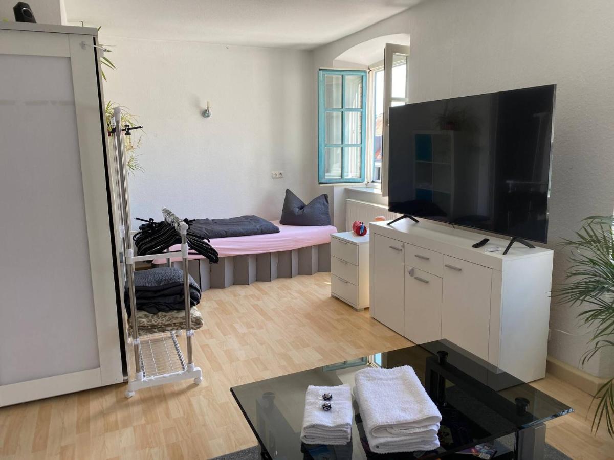 Room in Apartment - Bright room in the center of Kempten - Housity
