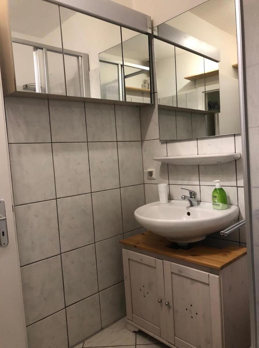 Room in Apartment - Bright room in the center of Kempten - Housity