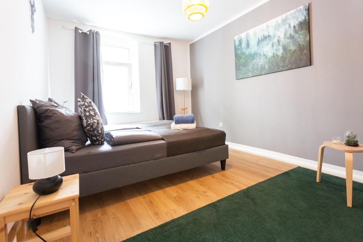 FullHouse - Halle - F38 - Nespresso - SmartTV - Housity