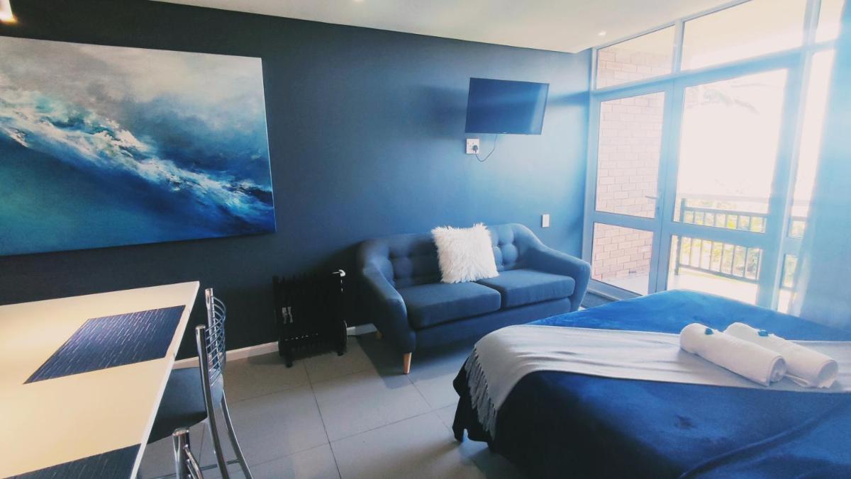 Blueviews Deluxe at Brookes Hill Suites - Housity