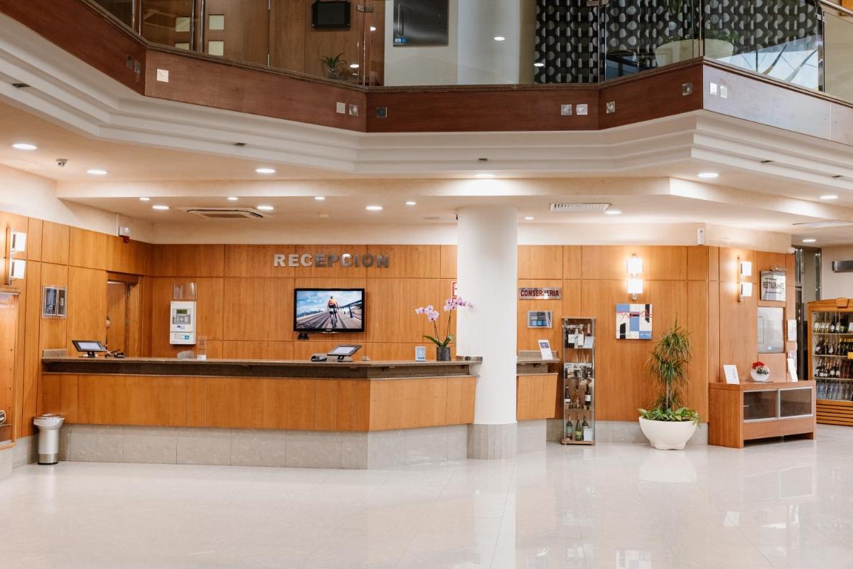 Hotel Las Gaviotas - Housity