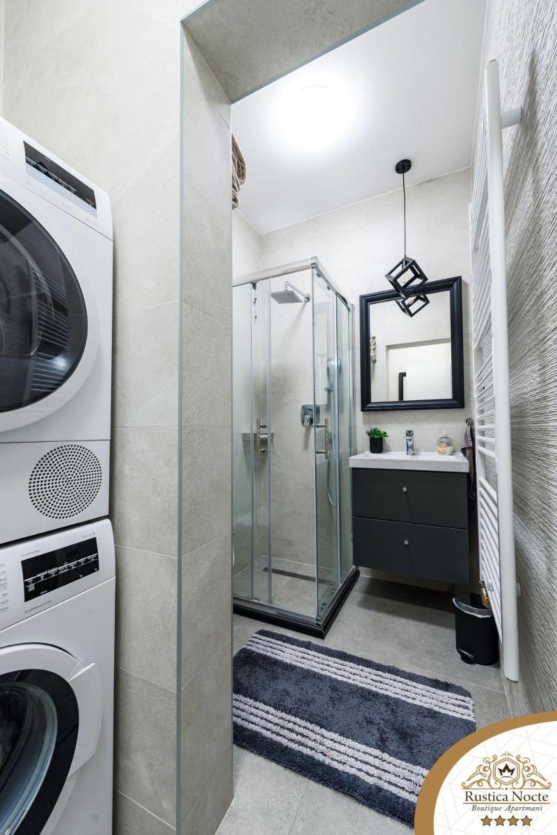 Rustica Nocte Boutique Apartments - Housity