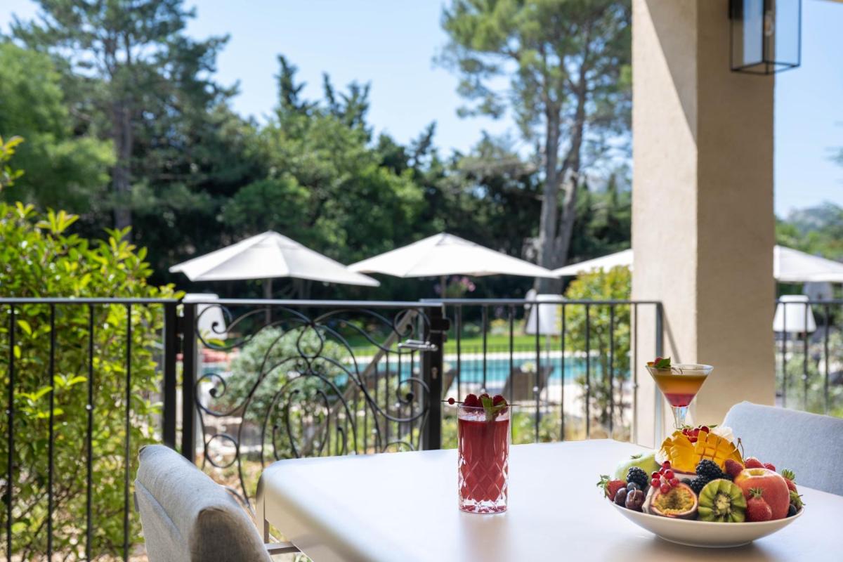 Balcon ou terrasse dans l'établissement Le Vallon de Valrugues Hotel Spa & Villas