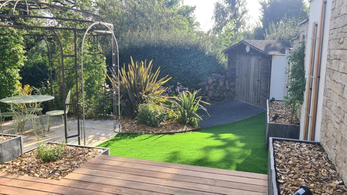 Chambre d'Hôtes AU CHANT DU CHARDONNERET - Housity