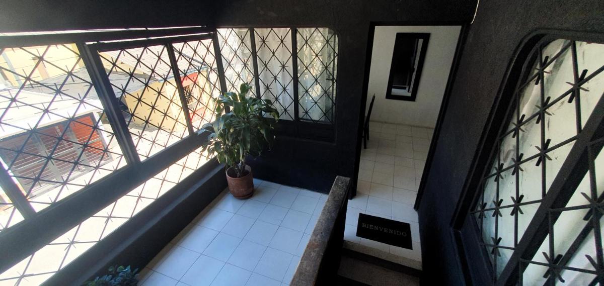 Black House - Housity