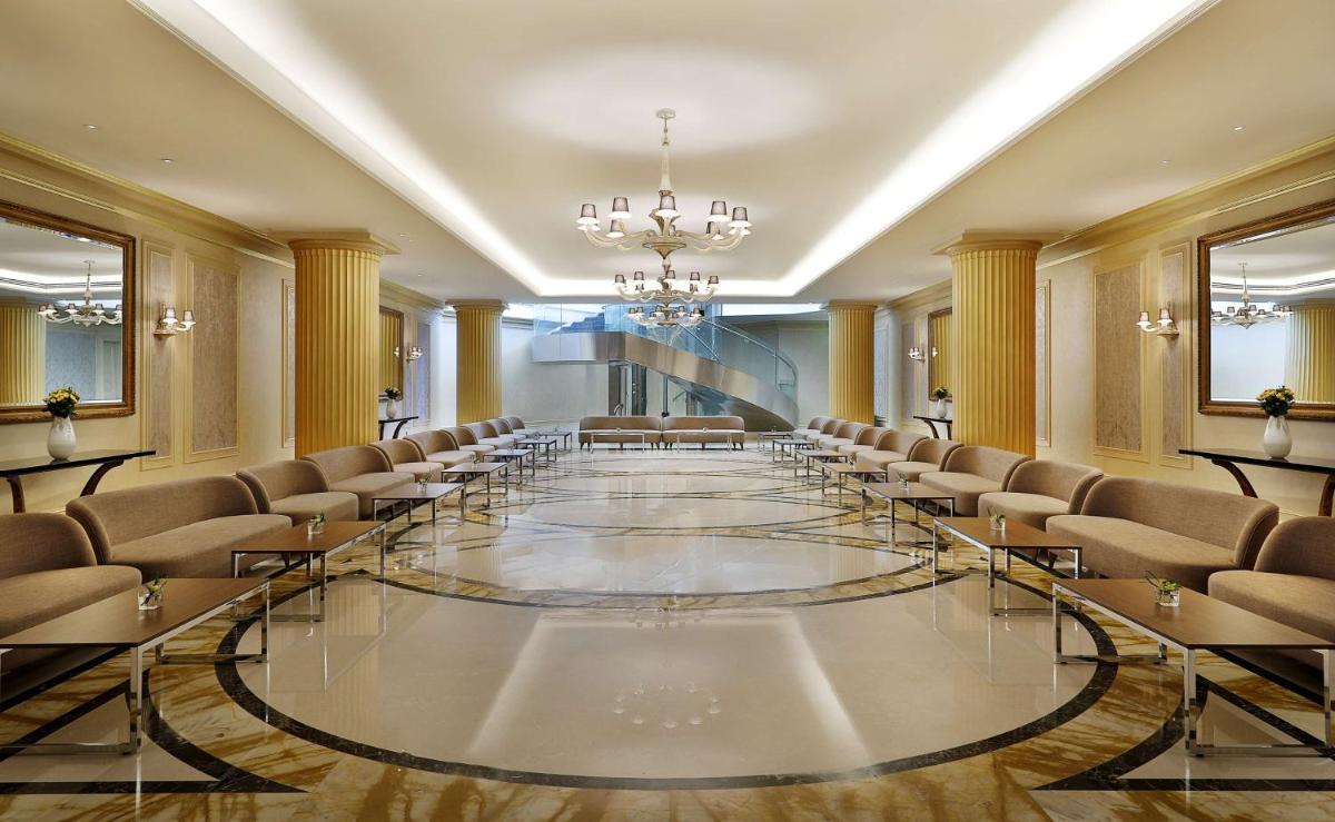 Hilton Riyadh Hotel & Residences - Housity