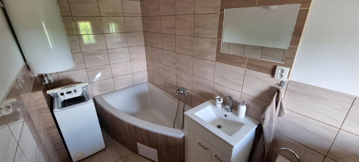 Ubytovani-prostejov - Housity