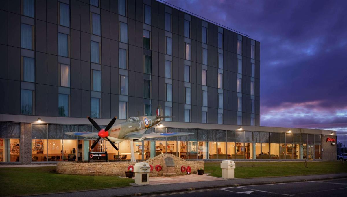 Hampton By Hilton Edinburgh Airport - Housity