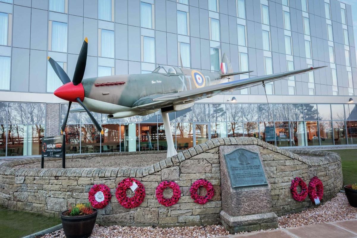 Hampton By Hilton Edinburgh Airport - Housity