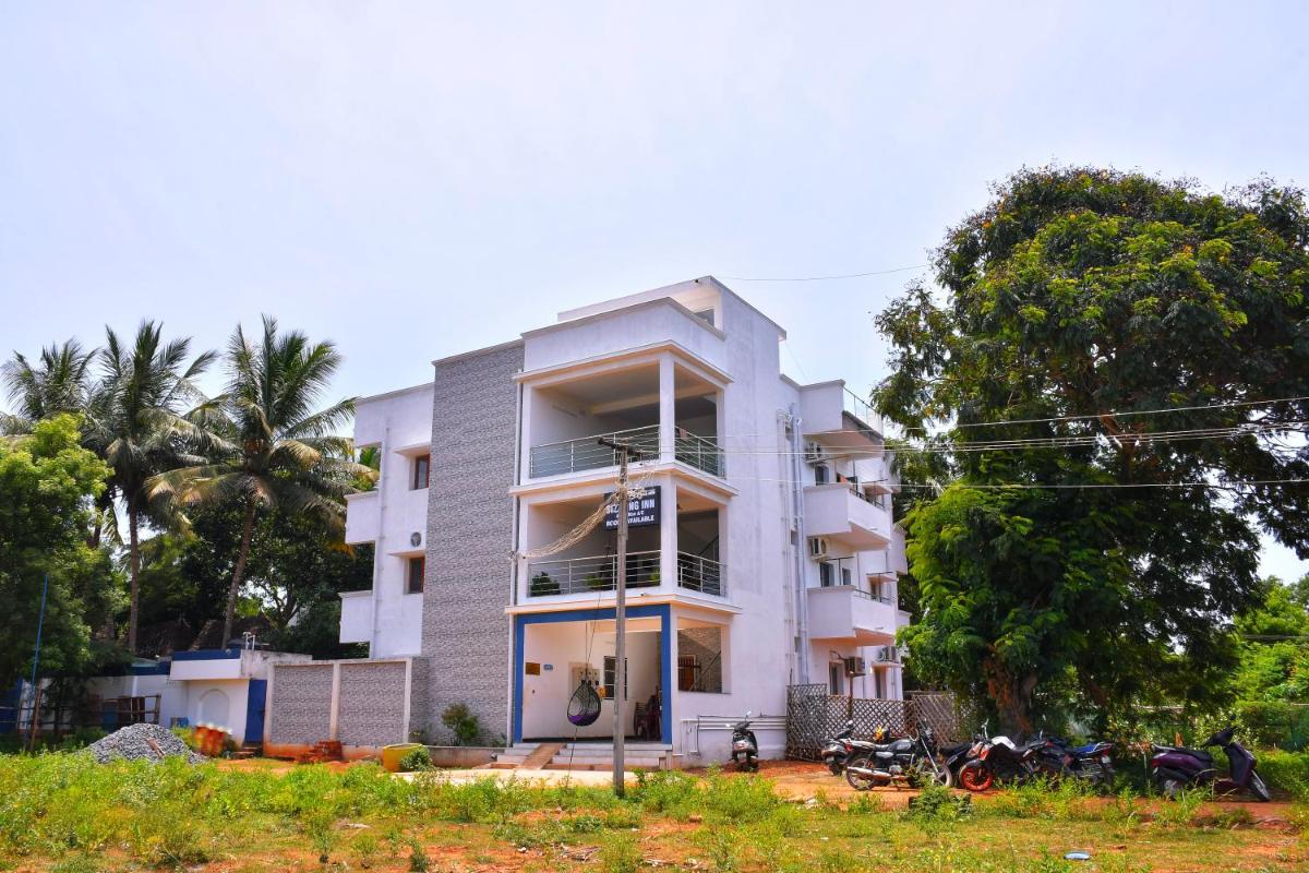 Sizzling Inn Pondy - Housity
