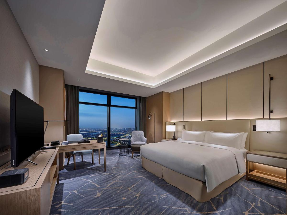 Hilton Beijing Tongzhou - Housity
