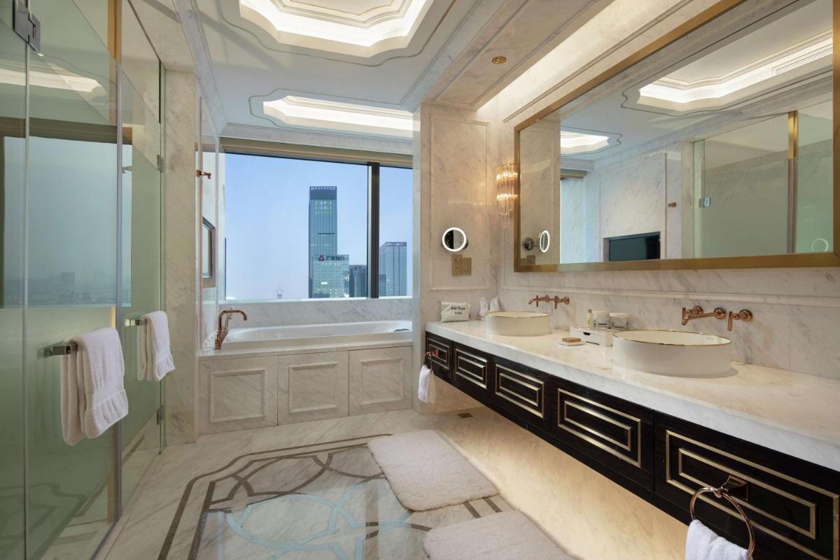 Hilton Shenyang - Hizvo