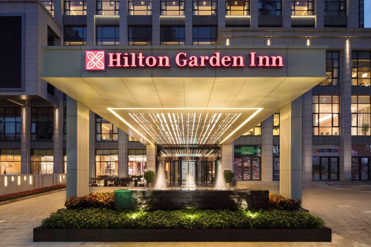 Hilton Garden Inn Shiyan - Housity