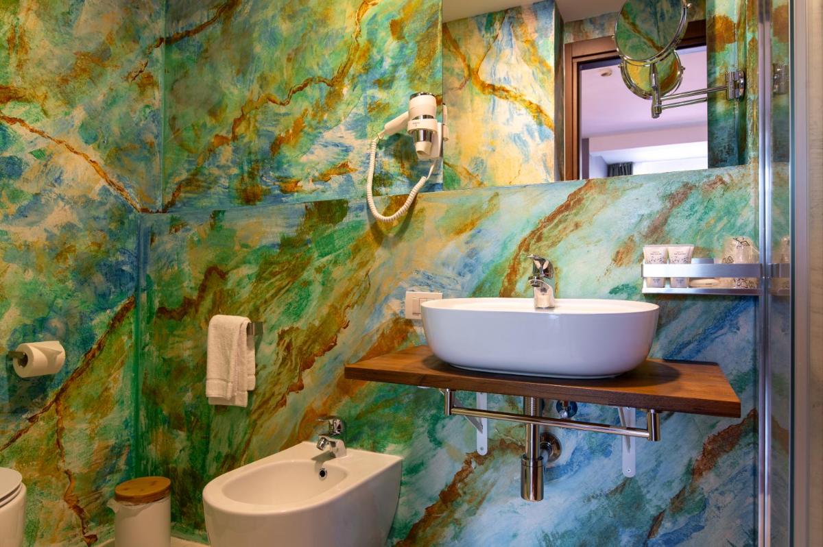 Villa Cesi Resort & Spa - Housity